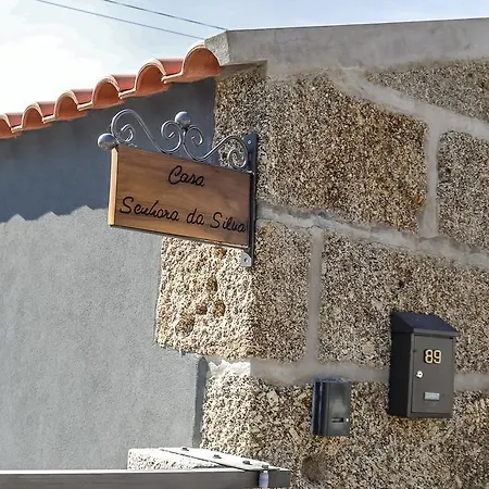 Casa Senhora Da Silva * Alpendurada